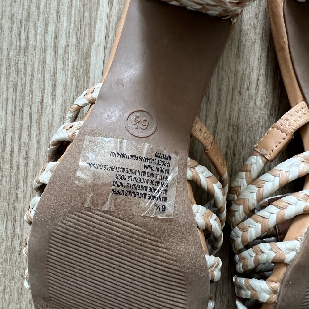 Universal Thread Block Heel Sandals - Picture 5 of 6